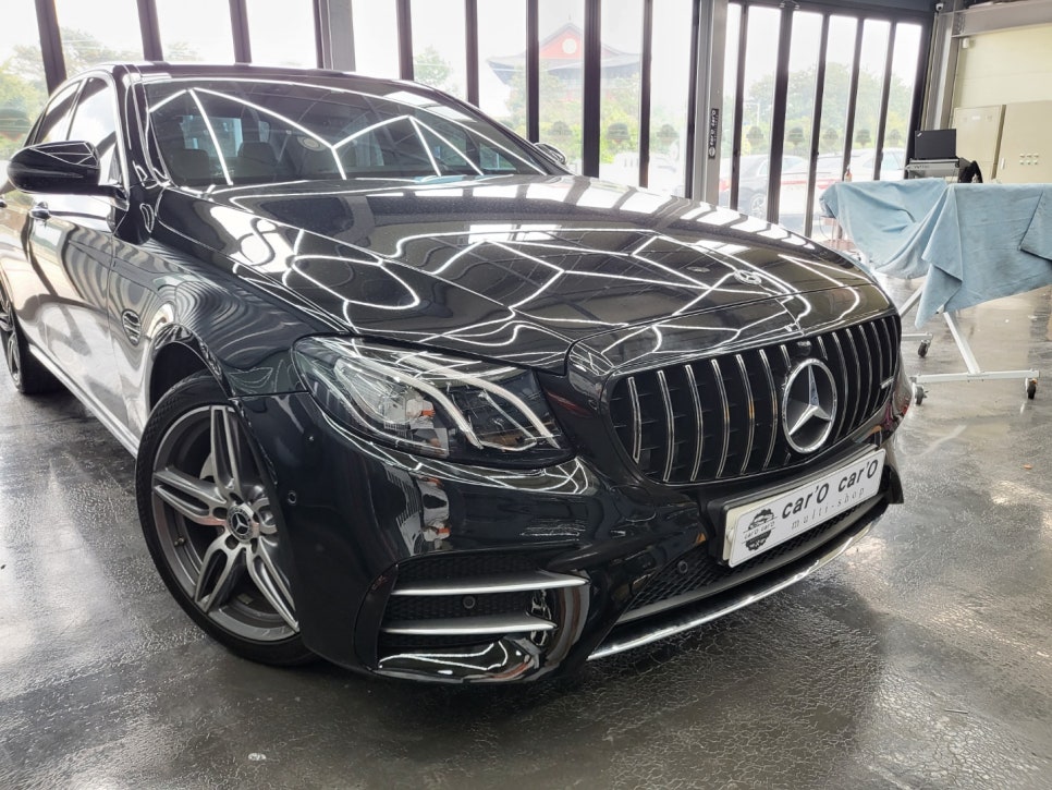 벤츠E300 - 사고로 인한 ' E43amg 범퍼 교체 '