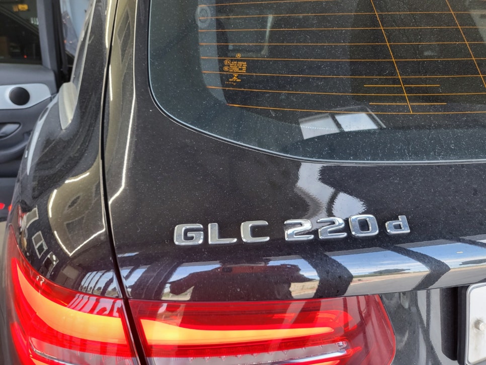 벤츠 GLC220 - 통풍시트 " 안정성과 보호기능을 모두 갖춘 통풍시트, 믿고 시공하세요 ! "