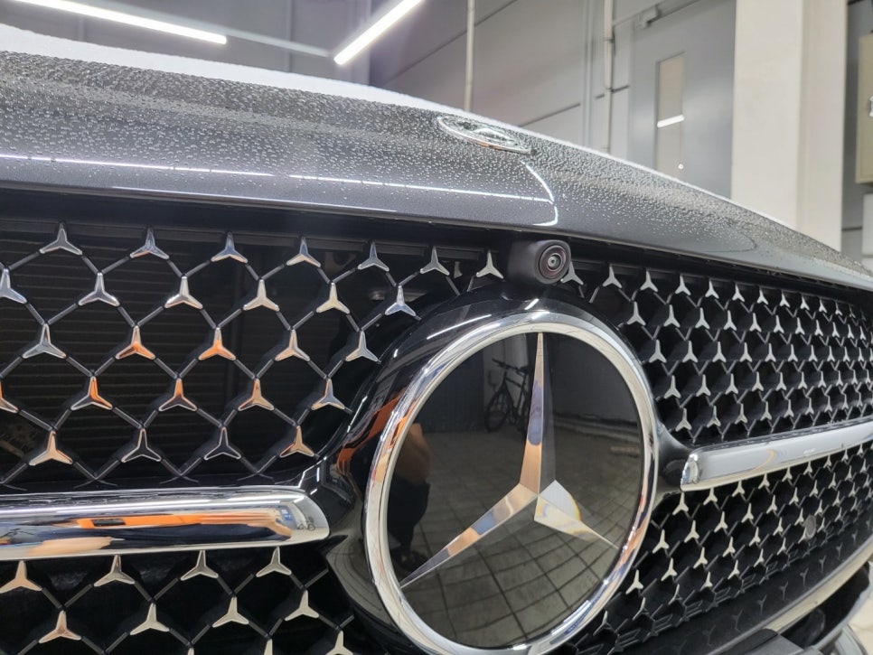 벤츠 페이스리프트 CLS450 - 스타그릴에서 세로그릴로 교체 !!!