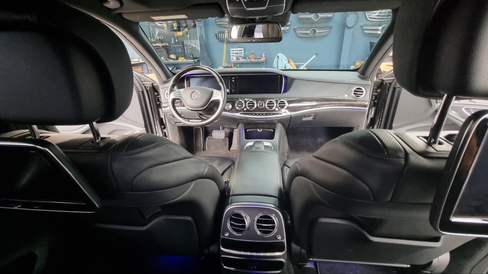 벤츠S500 - 7색 송풍구엠비언트 & 3D 부메스터