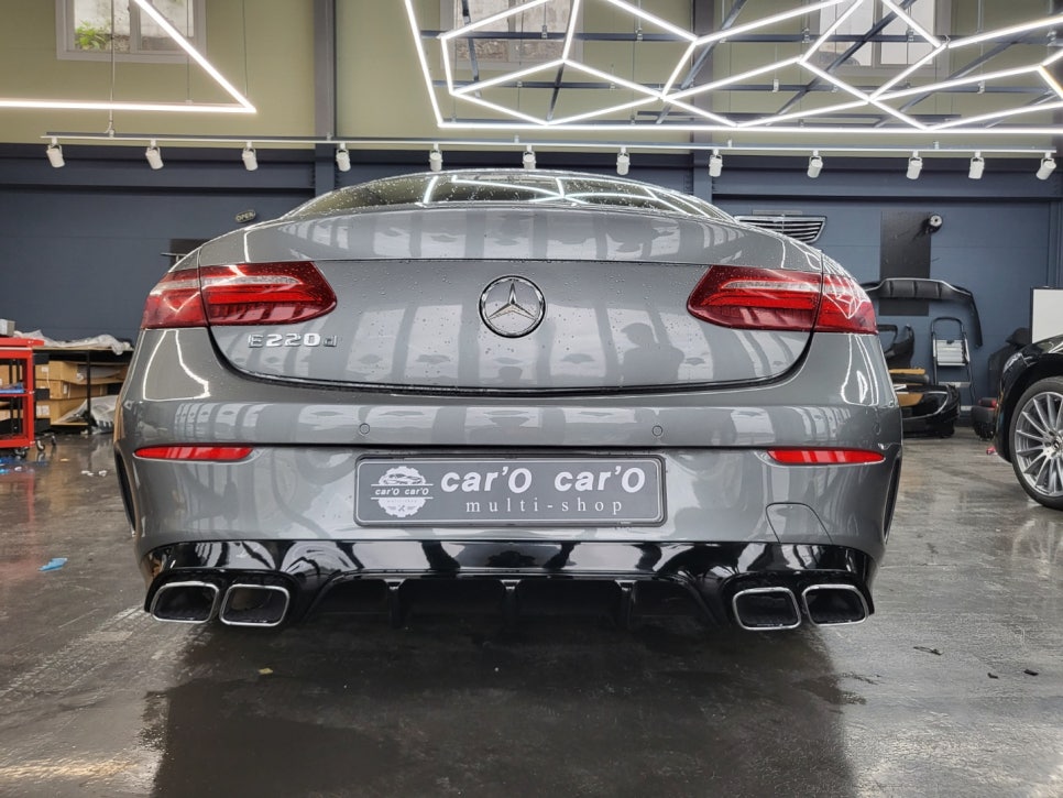 벤츠 E220d 쿠페 - E63amg 디퓨저 & 머플러 팁
