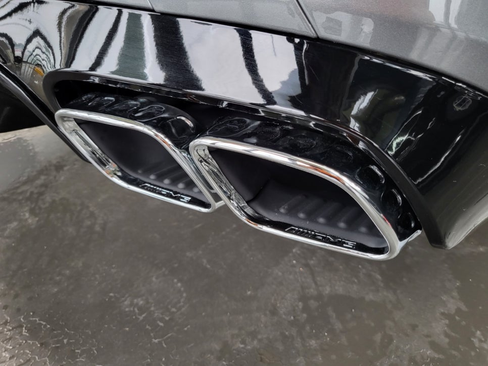 벤츠 E220d 쿠페 - E63amg 디퓨저 & 머플러 팁