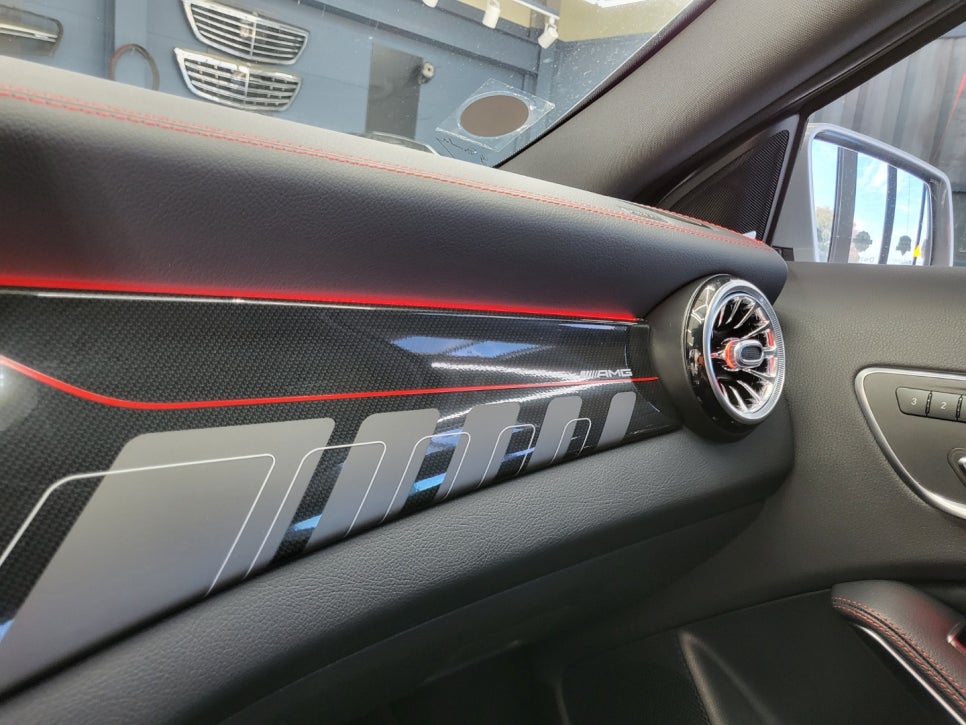 벤츠CLA45amg - 엠비언트 FULL SET으로 실내 인테리어 완성 !!