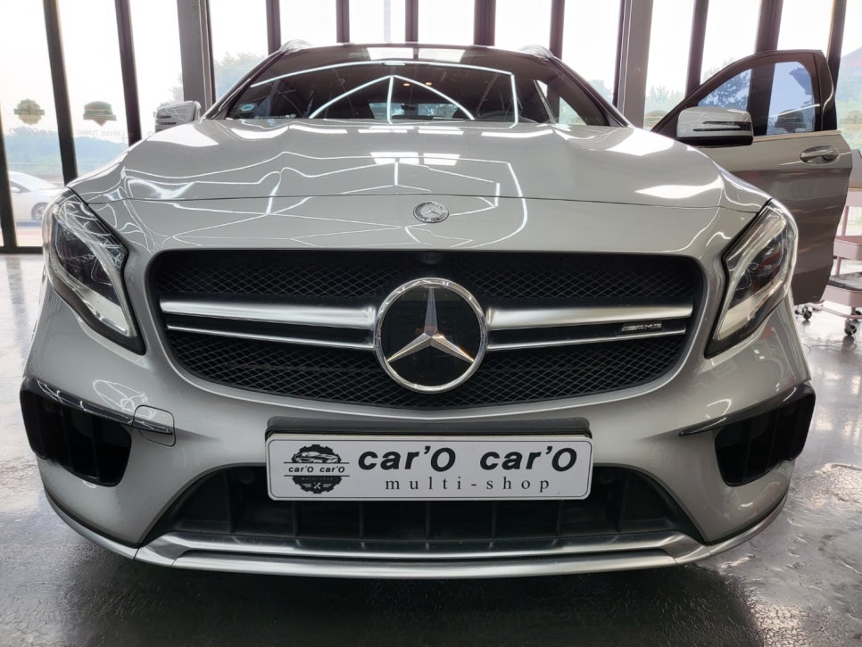 벤츠 CLA45amg - 세로그릴, 신형amg 잠자리 핸들, m2c-200a & 12인치 모니터