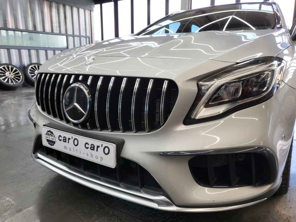 벤츠 CLA45amg - 세로그릴, 신형amg 잠자리 핸들, m2c-200a & 12인치 모니터