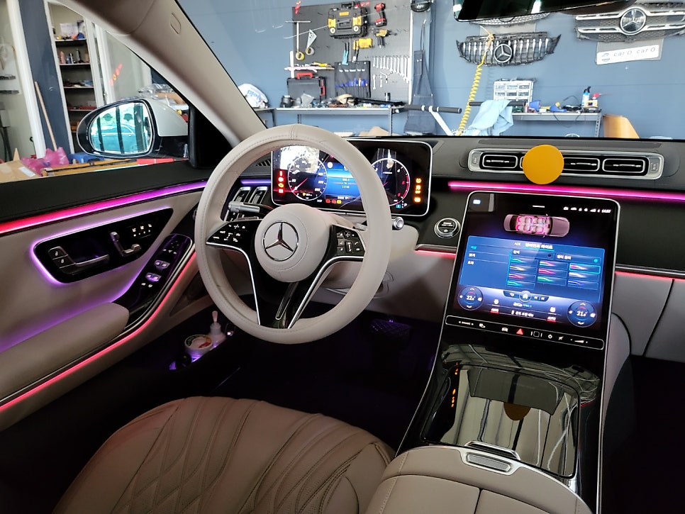벤츠 W223 S350d 숏바디 - 액티브 엠비언트