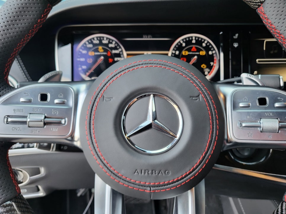 w222 전기형 - AMG D컷 레드스티치 핸들 교체