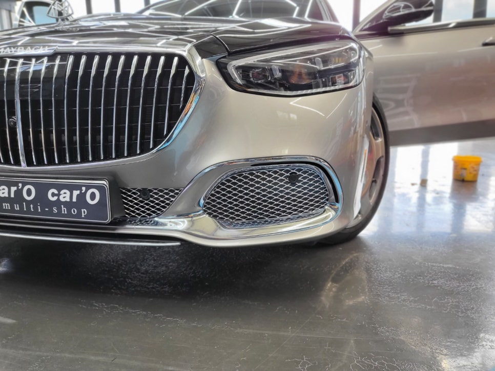 벤츠S580 마이바흐 - 순정4D 부메스터, S680 하단 크롬 몰딩 교체