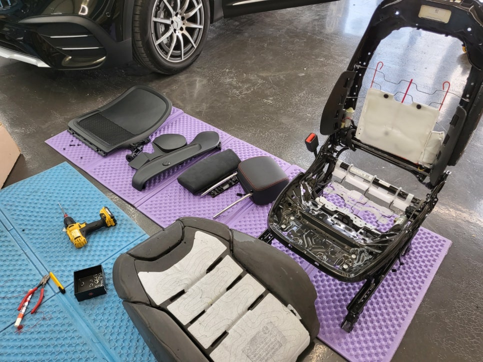 벤츠 GLB35amg - 통풍시트 " 새로운 스티치 재봉~ "