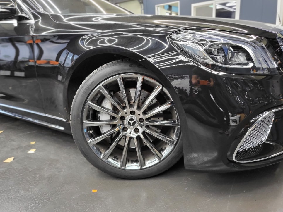 벤츠 전기형 S500 컨버전 - 후기형 S65amg 바디킷 / 20인치 마차휠까지 교체 !!
