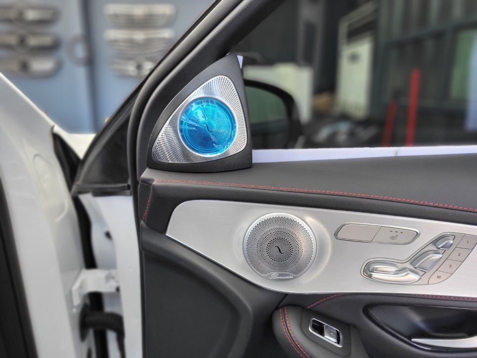 벤츠GLC43amg - 송풍구 엠비언트, 3D 부메스터, 커스텀 amg 카본 핸들