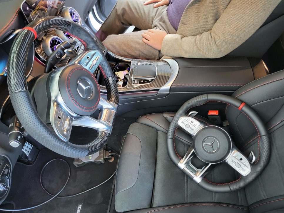 벤츠GLC43amg - 송풍구 엠비언트, 3D 부메스터, 커스텀 amg 카본 핸들