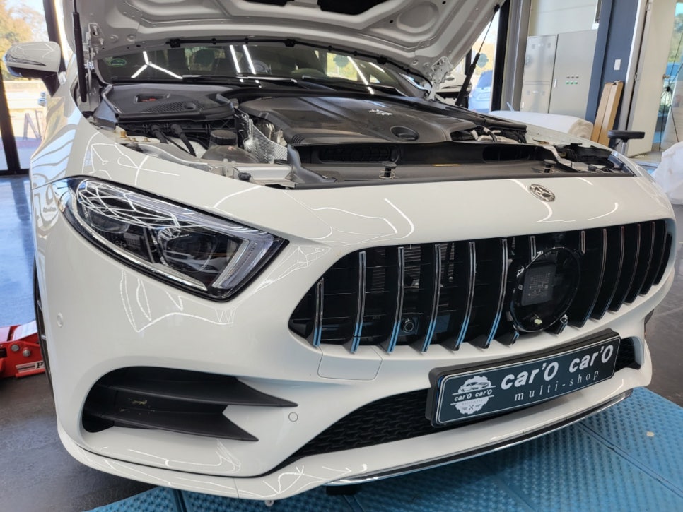 벤츠 CLS450 페리 - 세로그릴, 리얼카본 사이드 미러 커버, AMG 퍼들램프