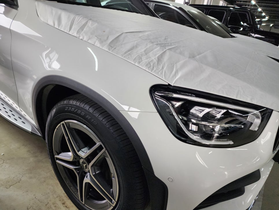 벤츠 GLC200d 쿠페 - 세로 그릴 시공