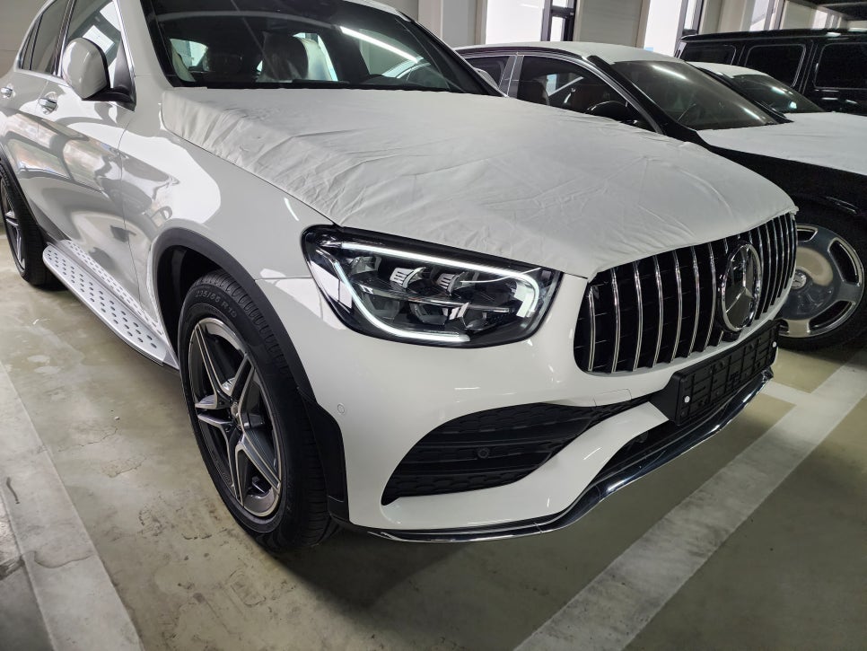 벤츠 GLC200d 쿠페 - 세로 그릴 시공