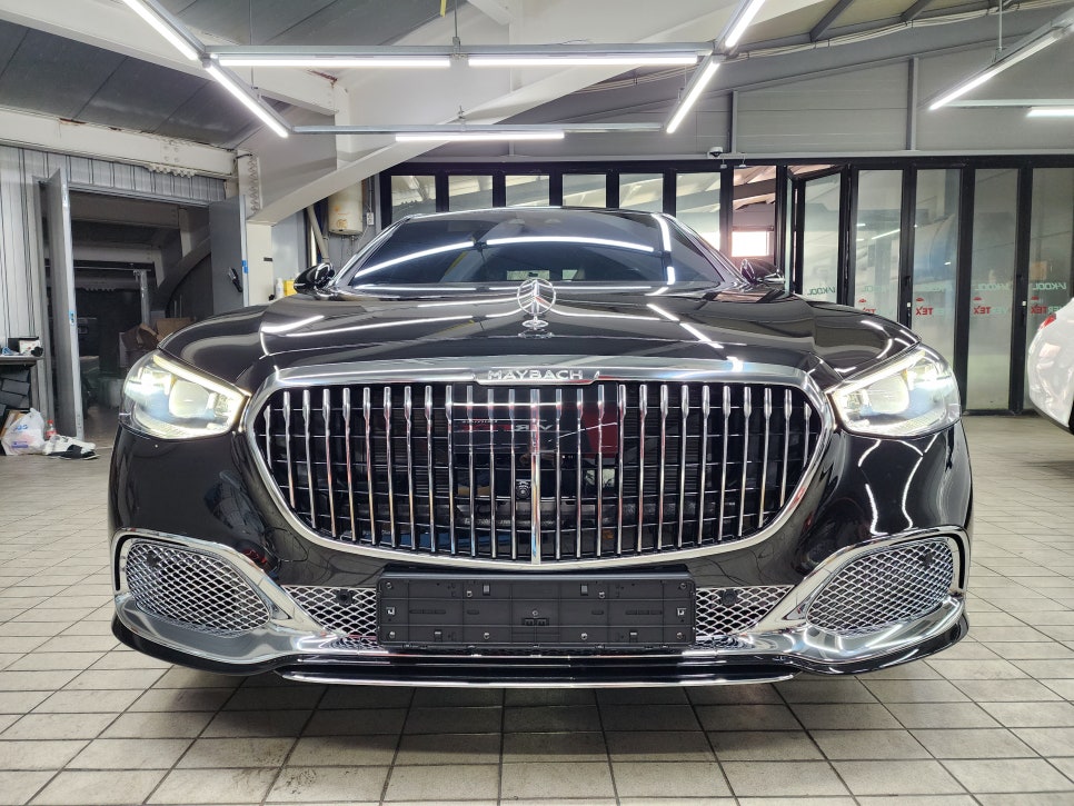 벤츠 S580마이바흐 - S680 하단 크롬 몰딩으로 럭셔리 업그레이드!