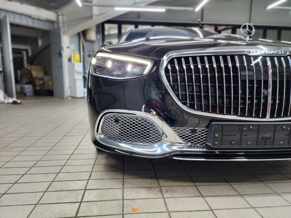 벤츠 S580마이바흐 - S680 하단 크롬 몰딩으로 럭셔리 업그레이드!