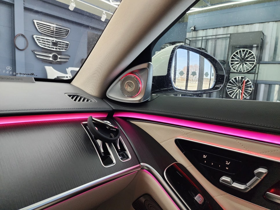 벤츠 S400d - 순정 4d부메스터, 아이나비 qxd8000, 커넥티드프로, 에코파워팩 s12