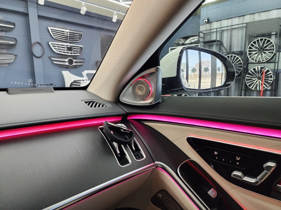 벤츠 S400d - 순정 4d부메스터, 아이나비 qxd8000, 커넥티드프로, 에코파워팩 s12
