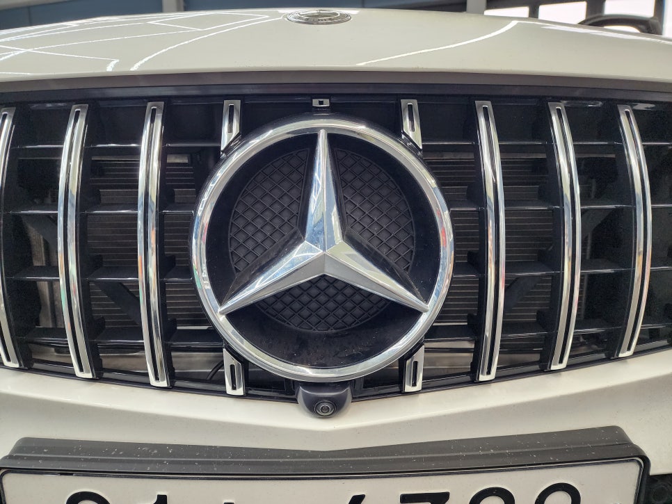 벤츠 GLC250 - 세로그릴은 진리죠~~ 안하시면 후회합니다!!