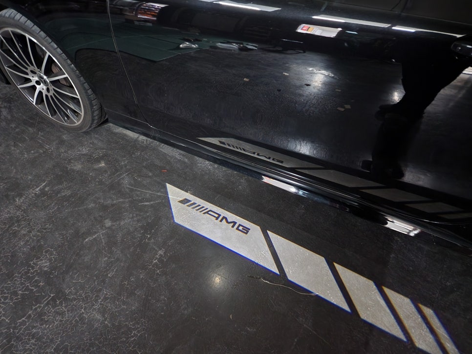 벤츠E400 쿠페 - 송풍구 엠비언트 & 벤츠 순정 엠비언트 /AMG 퍼들램프