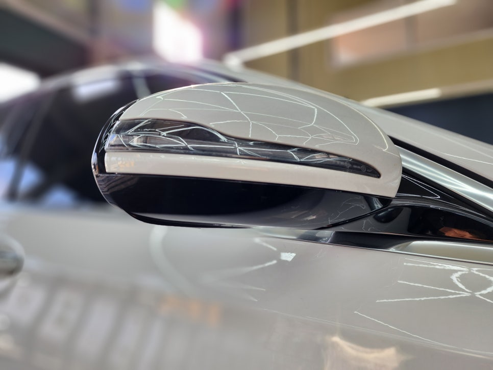 벤츠 W213 페리 E250 익스클루시브 - 벤츠정품 어라운드 뷰 시공으로 편안한 드라이빙 !!
