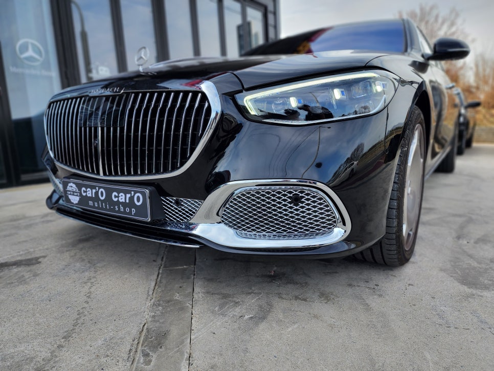 벤츠 S580 마이바흐 - 크롬 하단 몰딩 / 4D 부메스터 시공