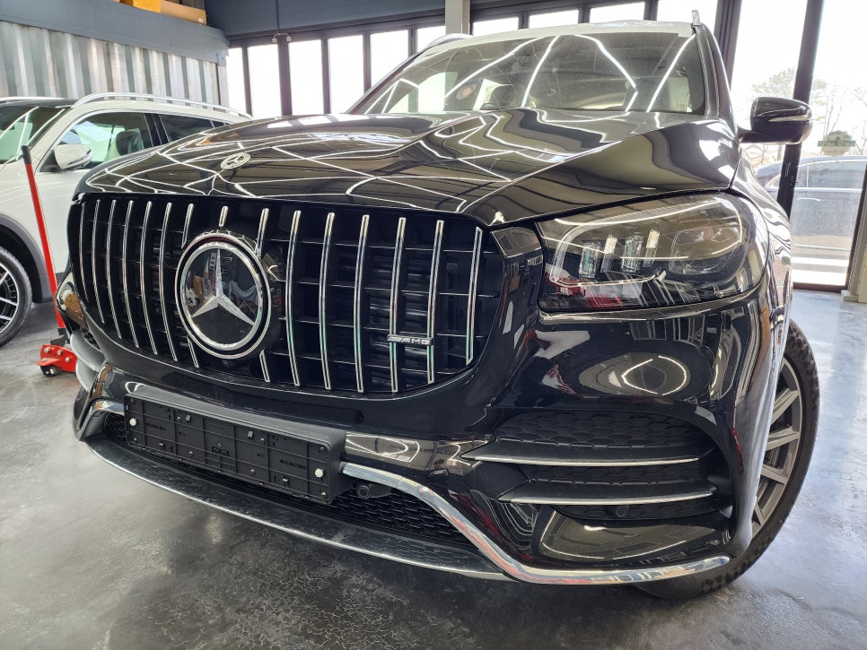 벤츠 GLS400d - 세로 그릴 " 드레스업에는 그릴 교체가 최고 !! "