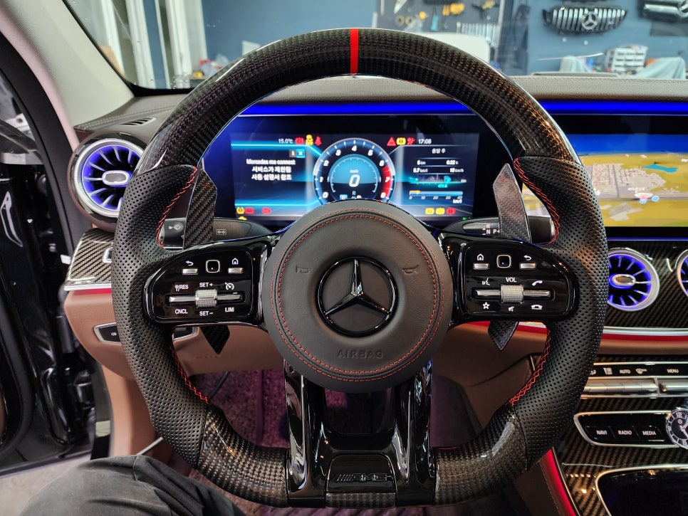 벤츠 E300 - AMG 커스텀 핸들 교체 및 순정 열선 적용 / lwc 시계 교체 및 AMG 프로그래밍