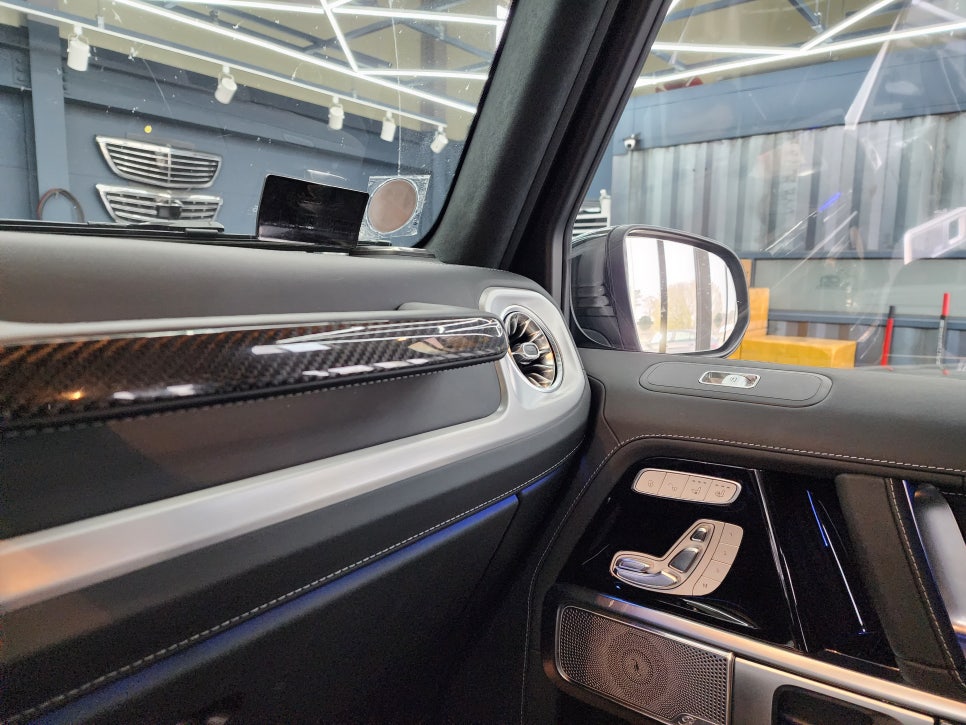 벤츠 G63amg - 송풍구 엠비언트 "지바겐도 참을 수 없는 송풍구 엠비언트 !! "