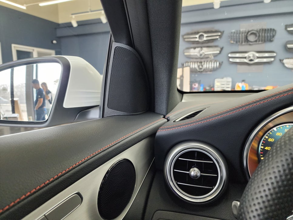 벤츠 GLC43amg - 송풍구 . 3d 부메스터 . 데시보드 엠비언트
