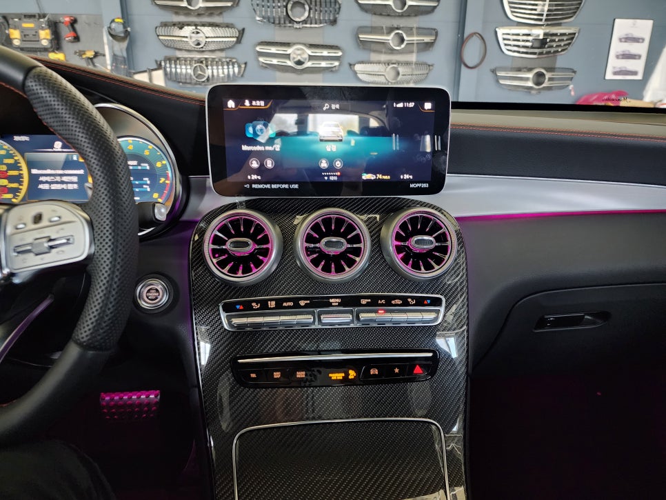벤츠 GLC43amg - 송풍구 . 3d 부메스터 . 데시보드 엠비언트