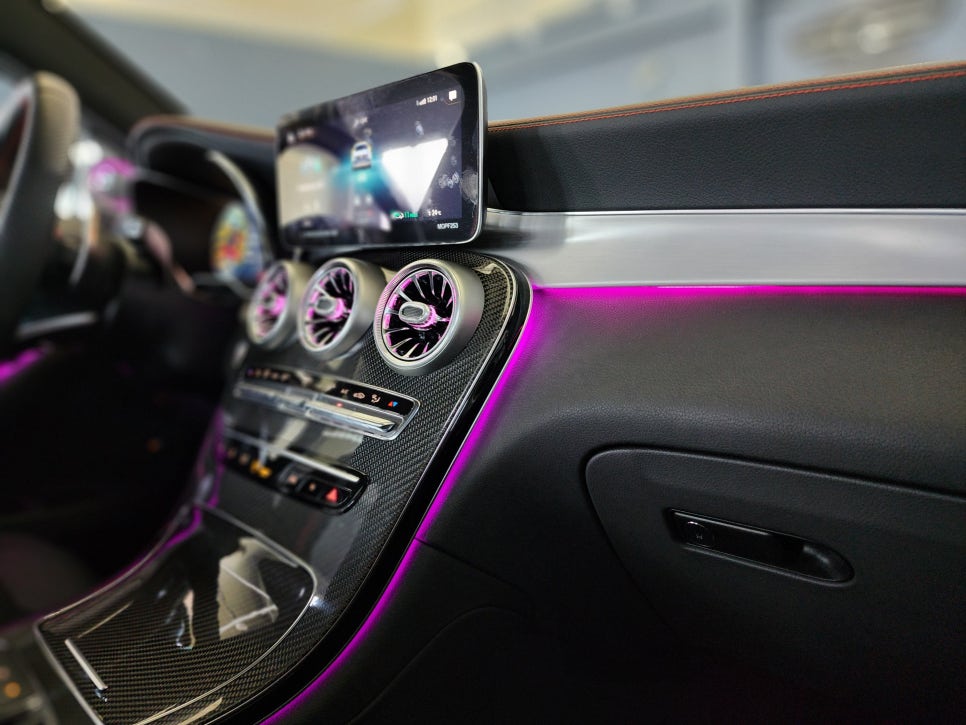 벤츠 GLC43amg - 송풍구 . 3d 부메스터 . 데시보드 엠비언트