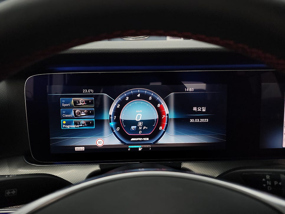 벤츠 E300 - 송풍구 엠비언트 & AMG 프로그래밍 "감각적인 실내 인테리어~~~ "