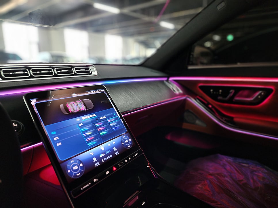 벤츠 S400d - 액티브엠비언트 " S클래스에 빠질수 없는 액티브 엠비언트 !!! "