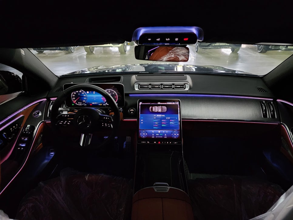 벤츠 S400d - 액티브엠비언트 " S클래스에 빠질수 없는 액티브 엠비언트 !!! "
