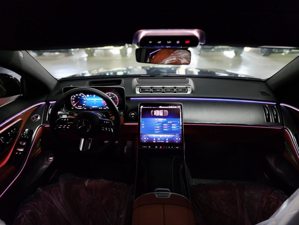 벤츠 S400d - 액티브엠비언트 " S클래스에 빠질수 없는 액티브 엠비언트 !!! "