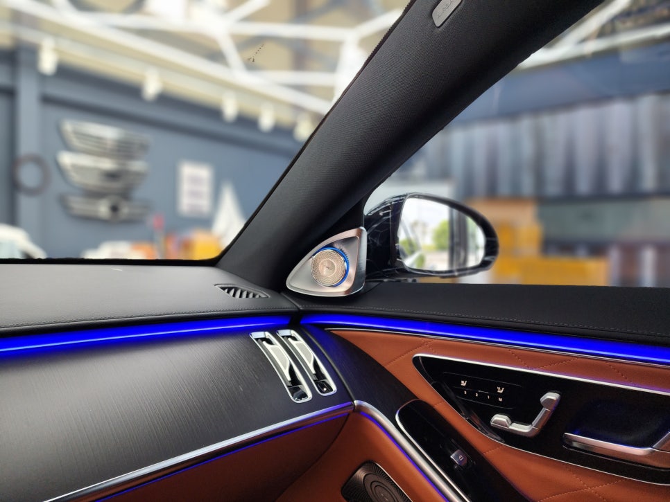 벤츠 S400d - 벤츠정품 4d부메스터 " 눈과 귀가 즐거운 시간 "