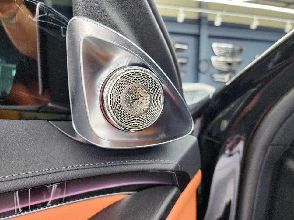 벤츠 S400d - 벤츠정품 4d부메스터 " 눈과 귀가 즐거운 시간 "