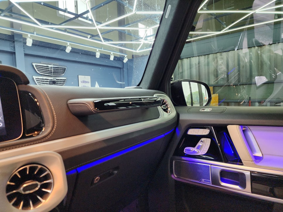벤츠 G63amg - 송풍구 엠비언트 ( 정품led)