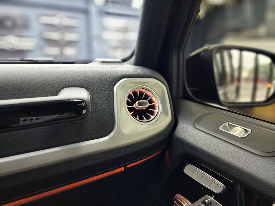 벤츠 G63amg - 송풍구 엠비언트 ( 정품led)