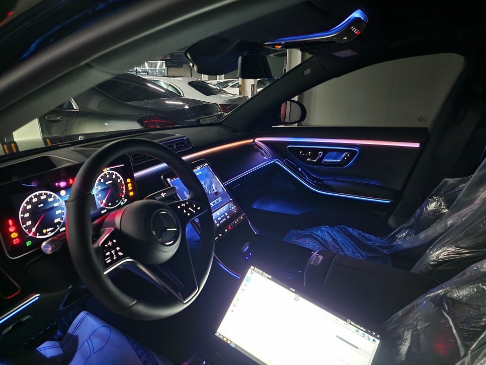 벤츠 S500 - 액티브엠비언트 " S클래스에는 역시 액티브 엠비언트죠 !!!! "