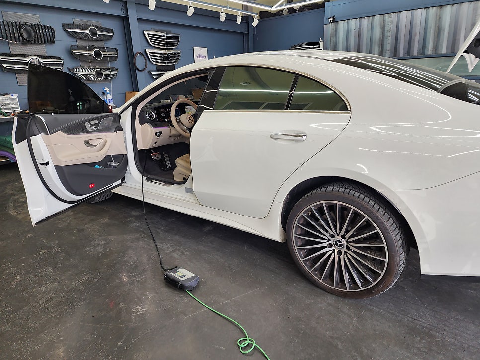 벤츠 Cls450 - 전동트렁크 핸즈프리억세스