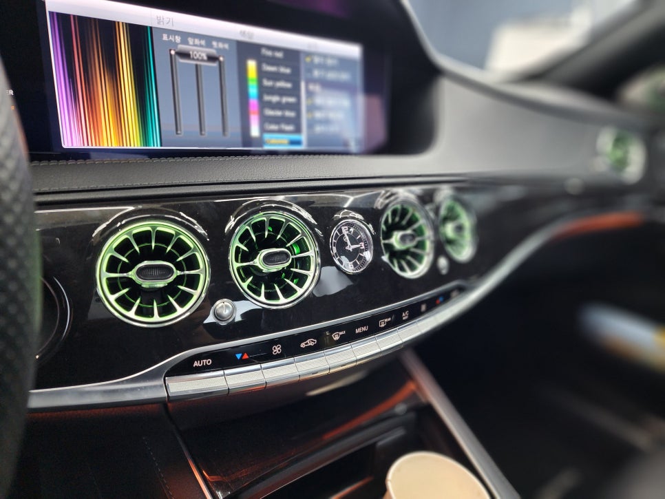 벤츠 S350d - 3d부메스터(하이클라스) & 송풍구엠비언트(애프터)