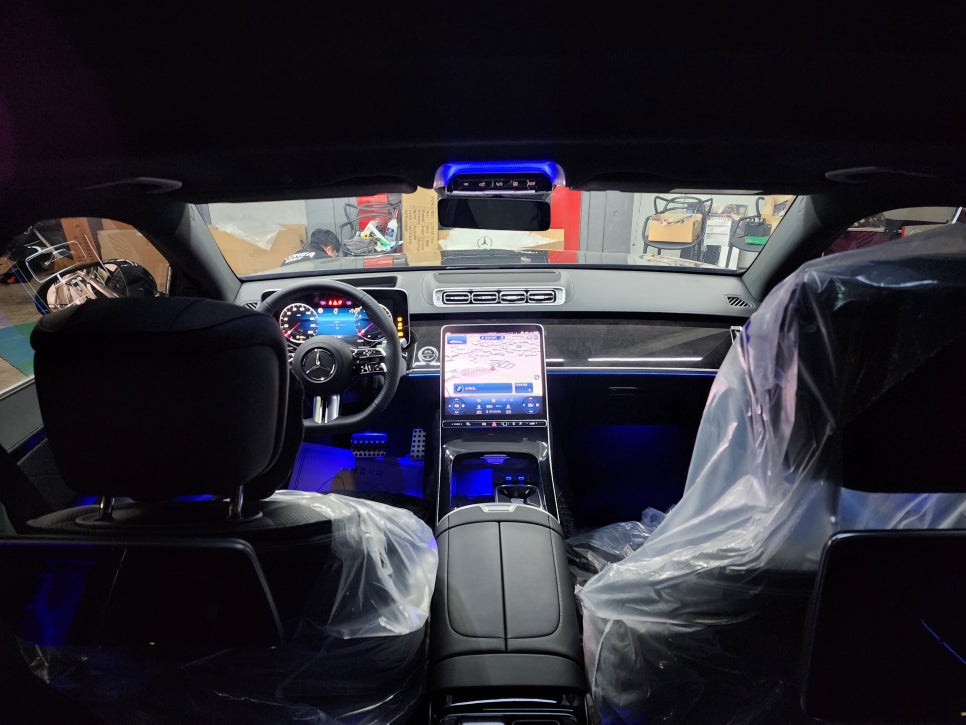 벤츠 S500 - 액티브엠비언트 & 4D 부메스터 set " 환상적과 황홀함의 사이.."