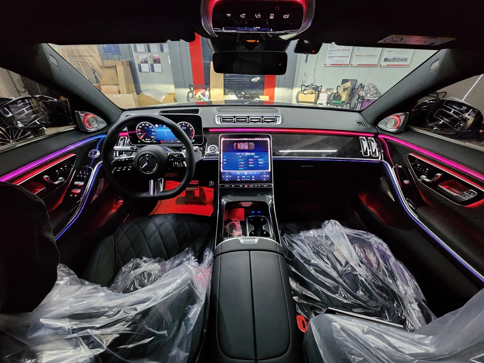 벤츠 S500 - 액티브엠비언트 & 4D 부메스터 set " 환상적과 황홀함의 사이.."