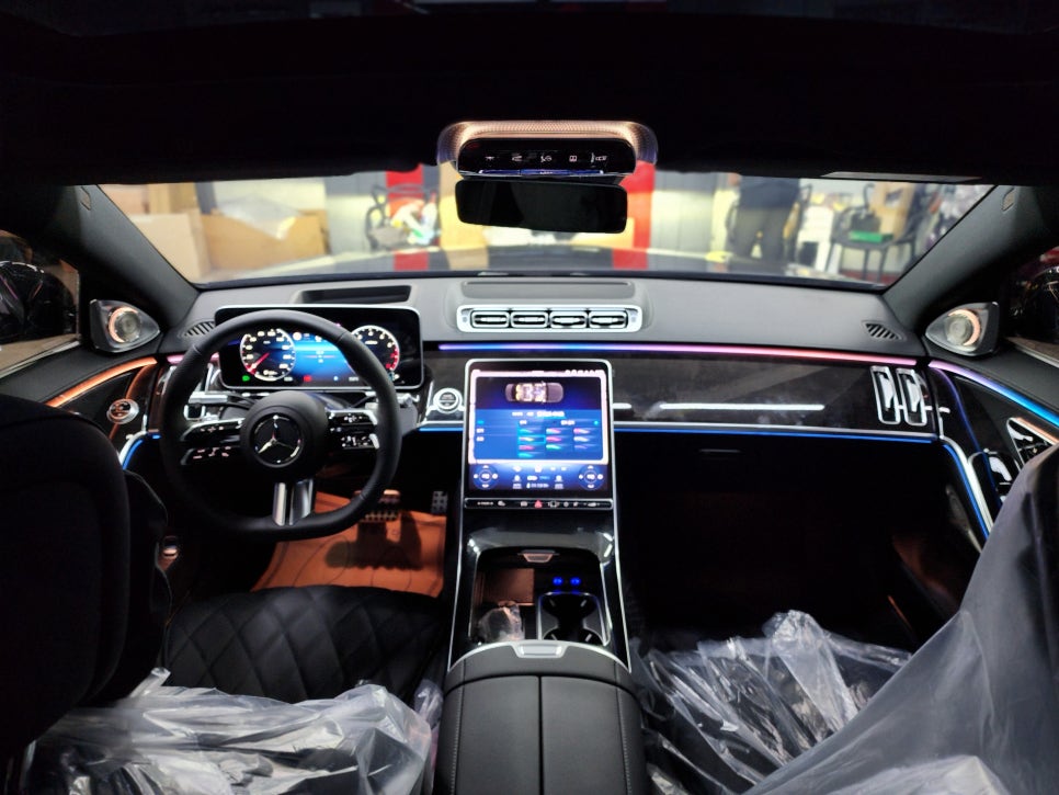 벤츠 S500 - 액티브엠비언트 & 4D 부메스터 set " 환상적과 황홀함의 사이.."
