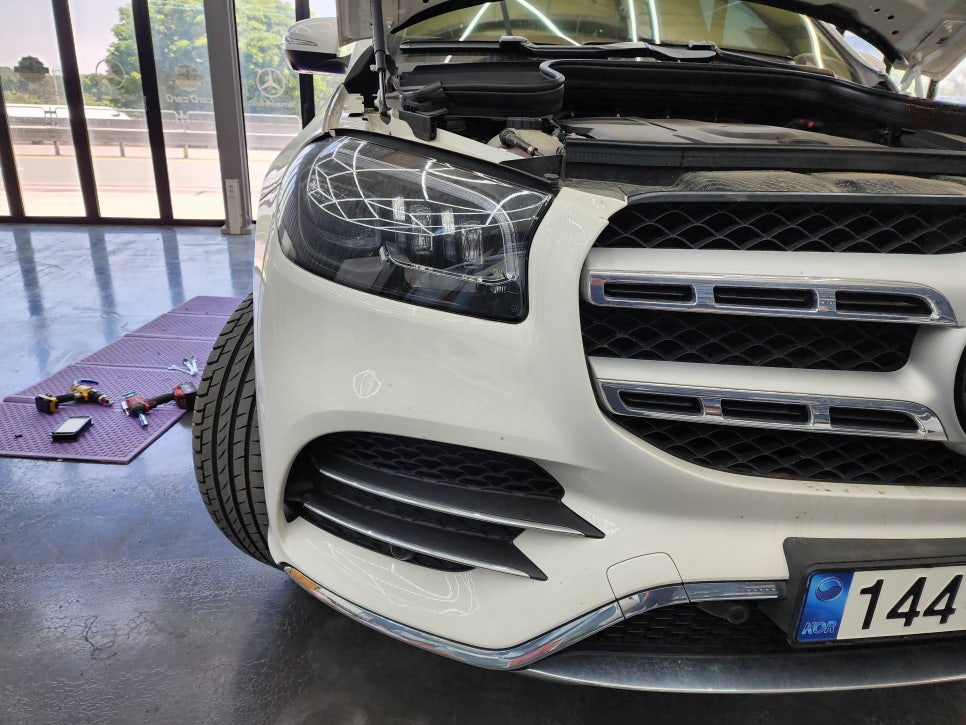 벤츠 Gls400d 마이바흐 - gls600 바디킷마이바흐 & 22인치 휠마이바흐 & 전동사이드스탭