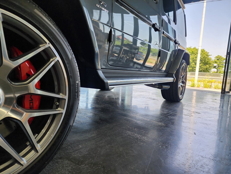 벤츠G63amg - 전동 사이드스텝 시공으로 편리한 벤츠 생활 !!!