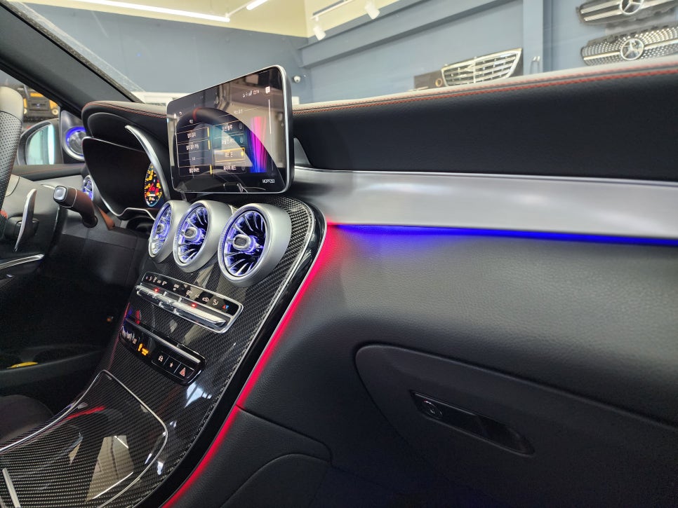 벤츠 Glc43amg - 송풍구, 3d부메스터, 데시보드 엠비언트